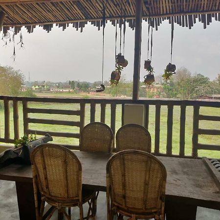 Longchen Homestay Dimāpur Zewnętrze zdjęcie