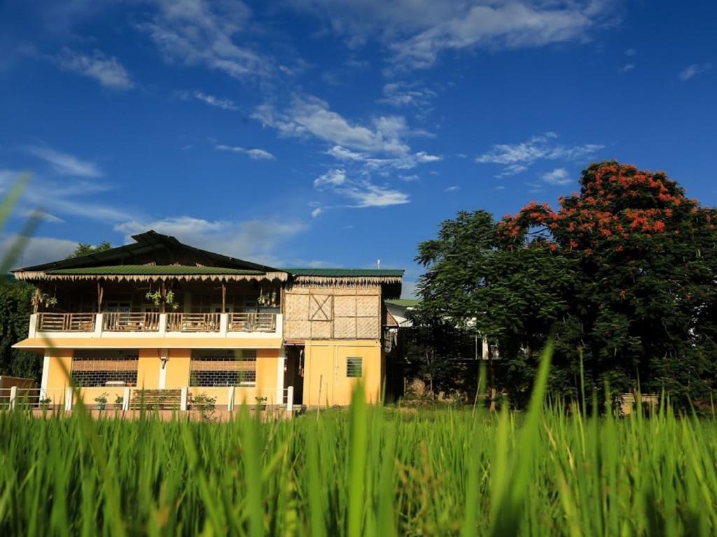 Longchen Homestay Dimāpur Zewnętrze zdjęcie